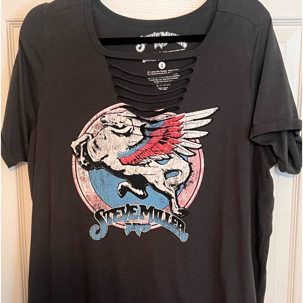 Torrid size 2 Steve Miller Band tee with slit neckline
